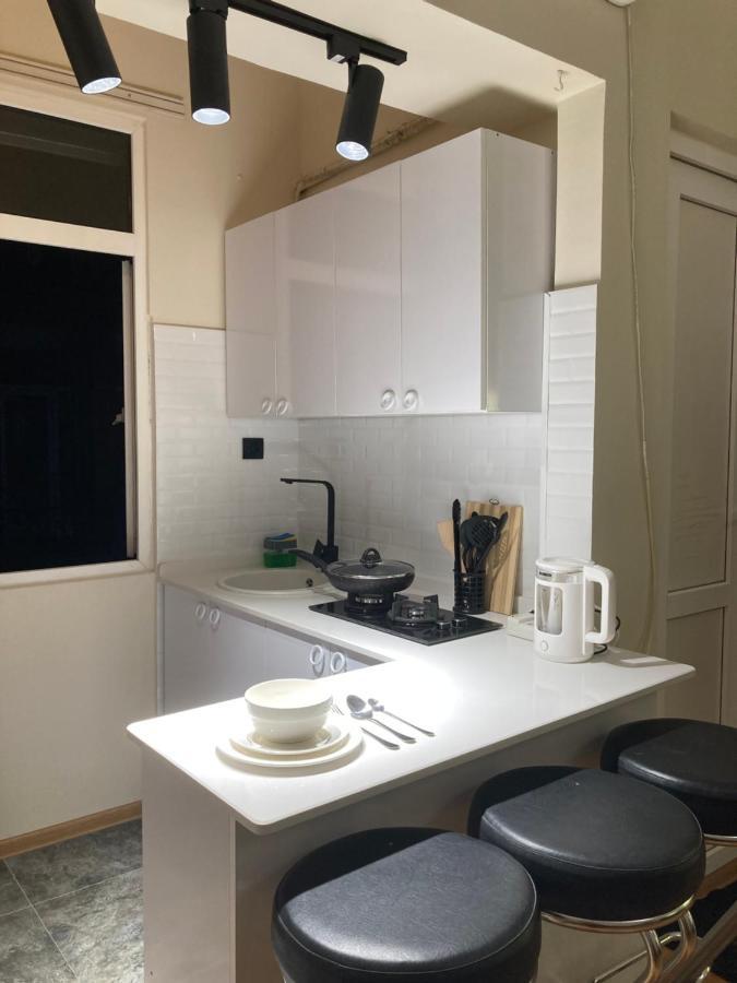 Apartment Kostava 10 باتومي المظهر الخارجي الصورة